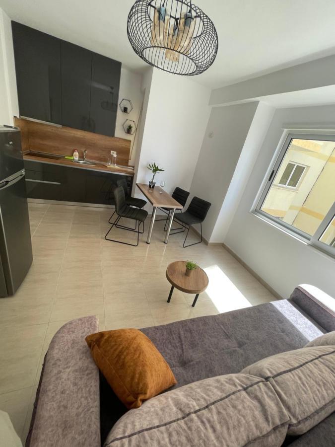 Apartments Hi-Tech Durres Exterior photo